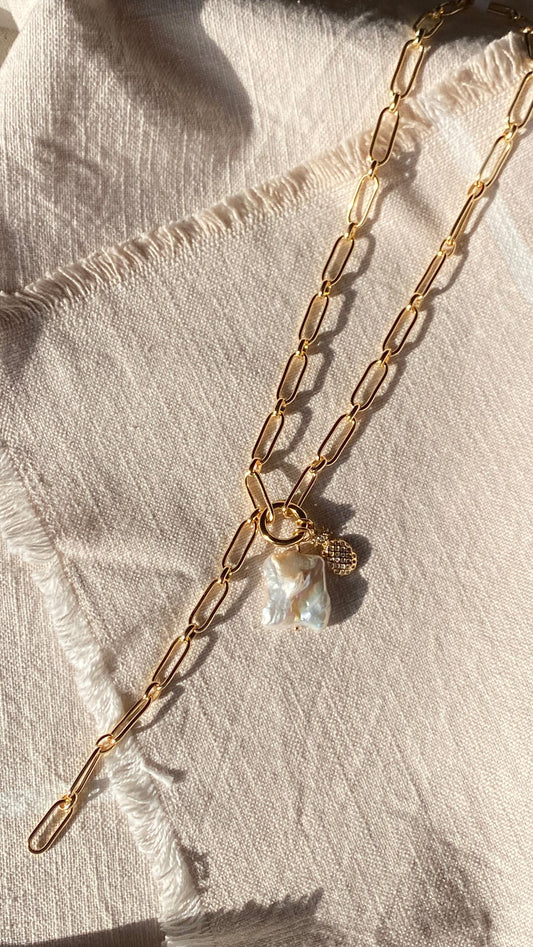 Piña colada lariat necklace