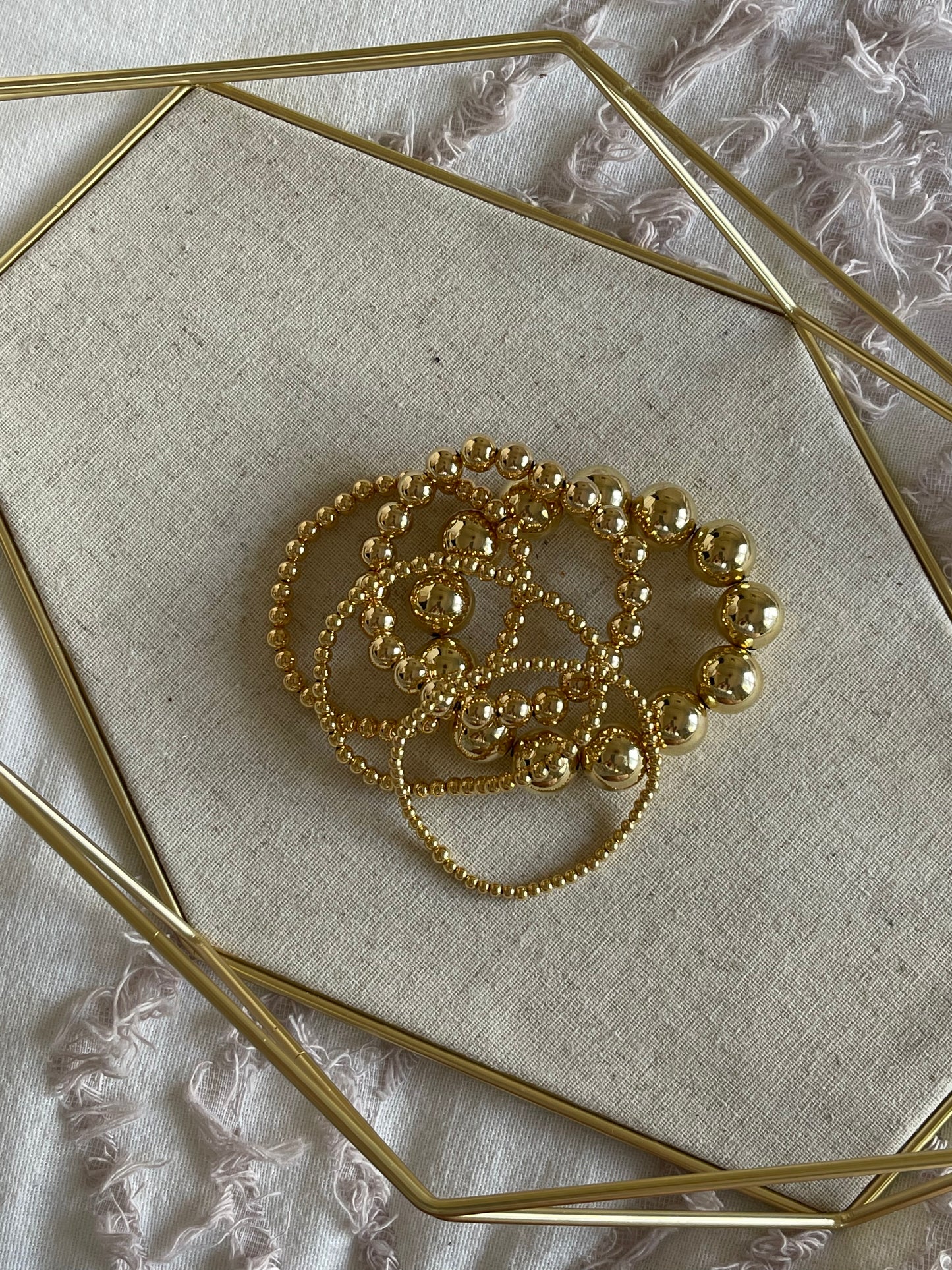 Classic gold beaded bracelet