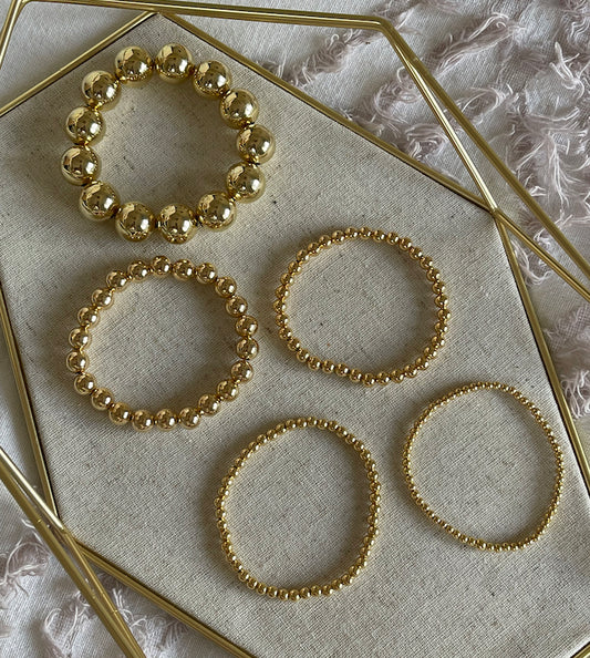 Classic gold beaded bracelet