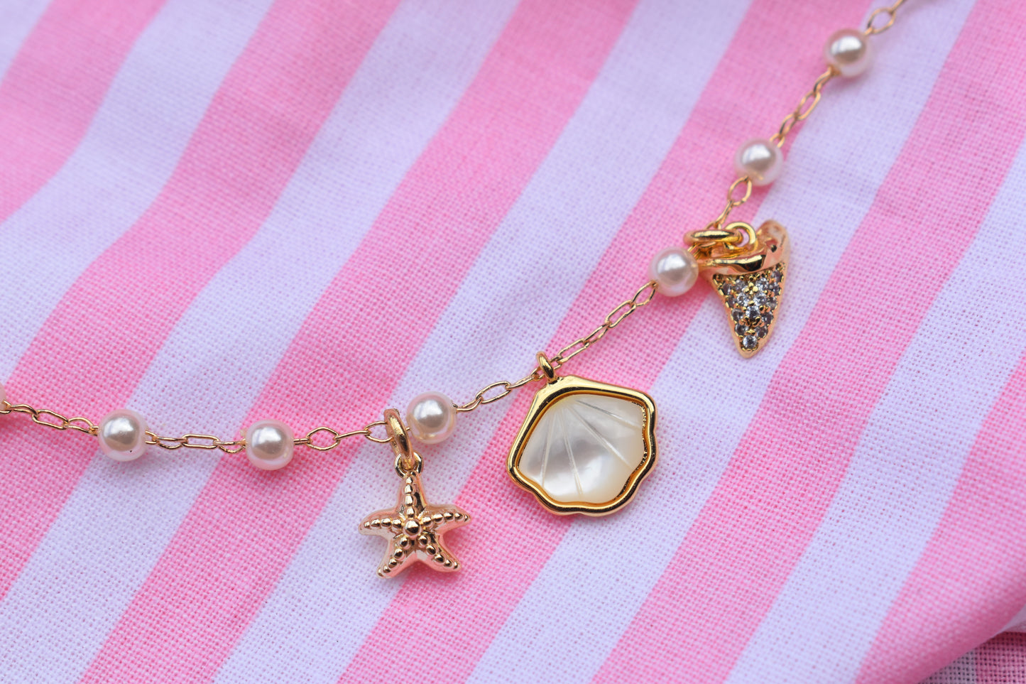 Rae Pearl Charm Bracelet