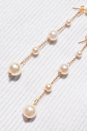 Elara Pearl Dangle Earrings