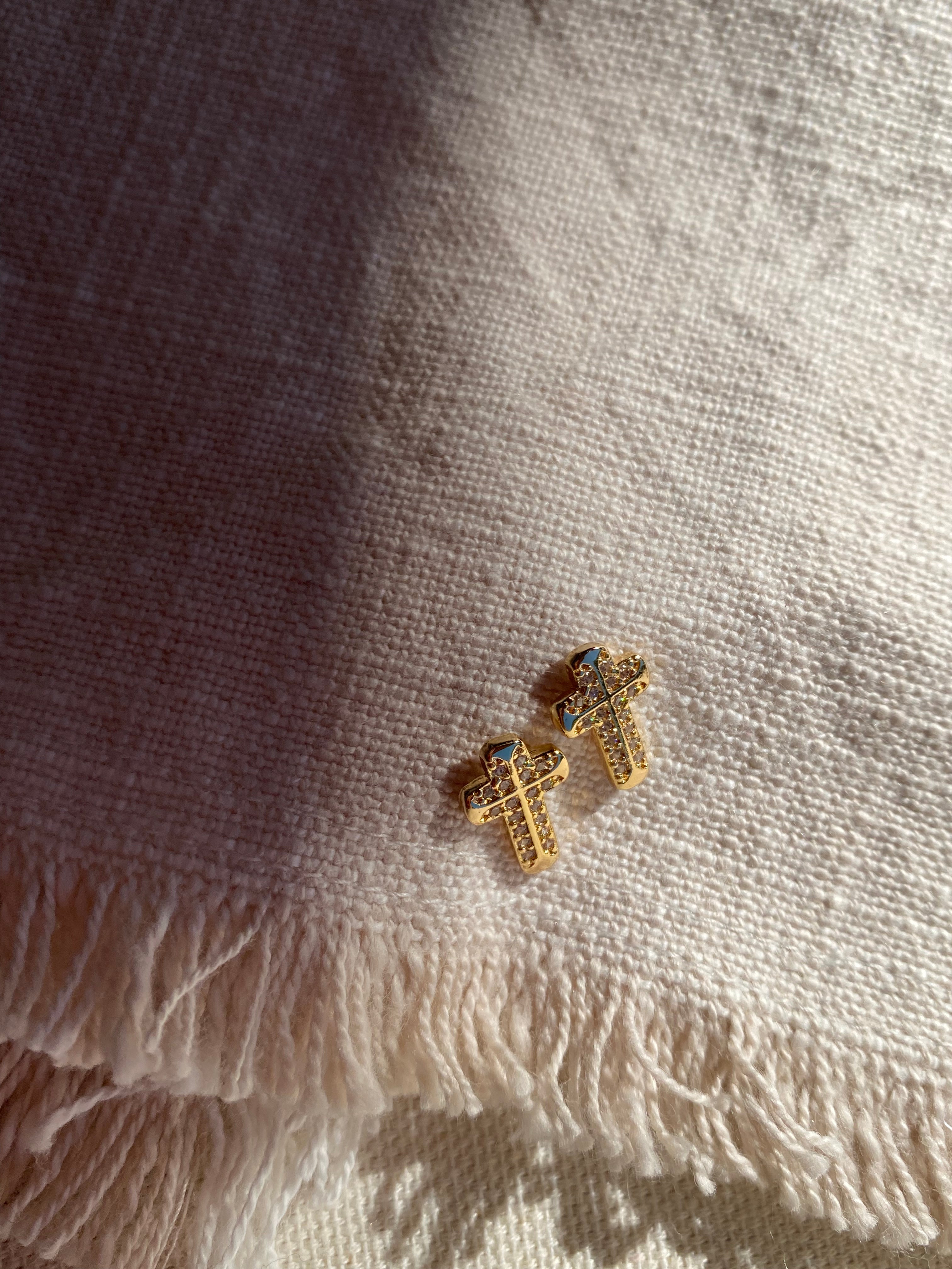Mini cross studs