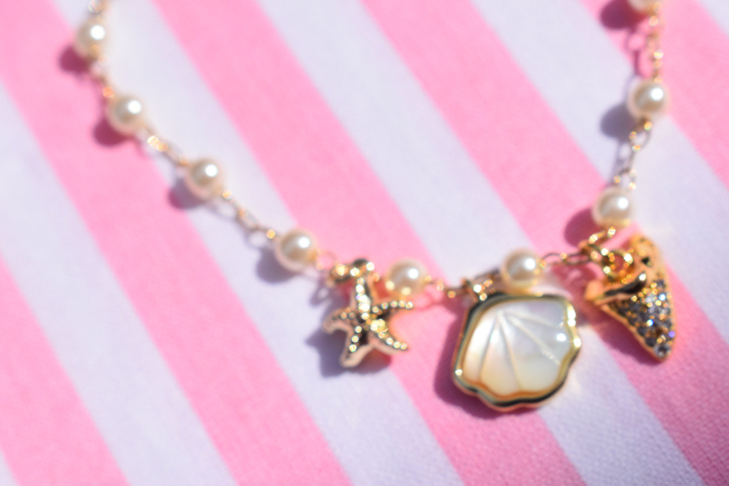 Rae Pearl Charm Bracelet