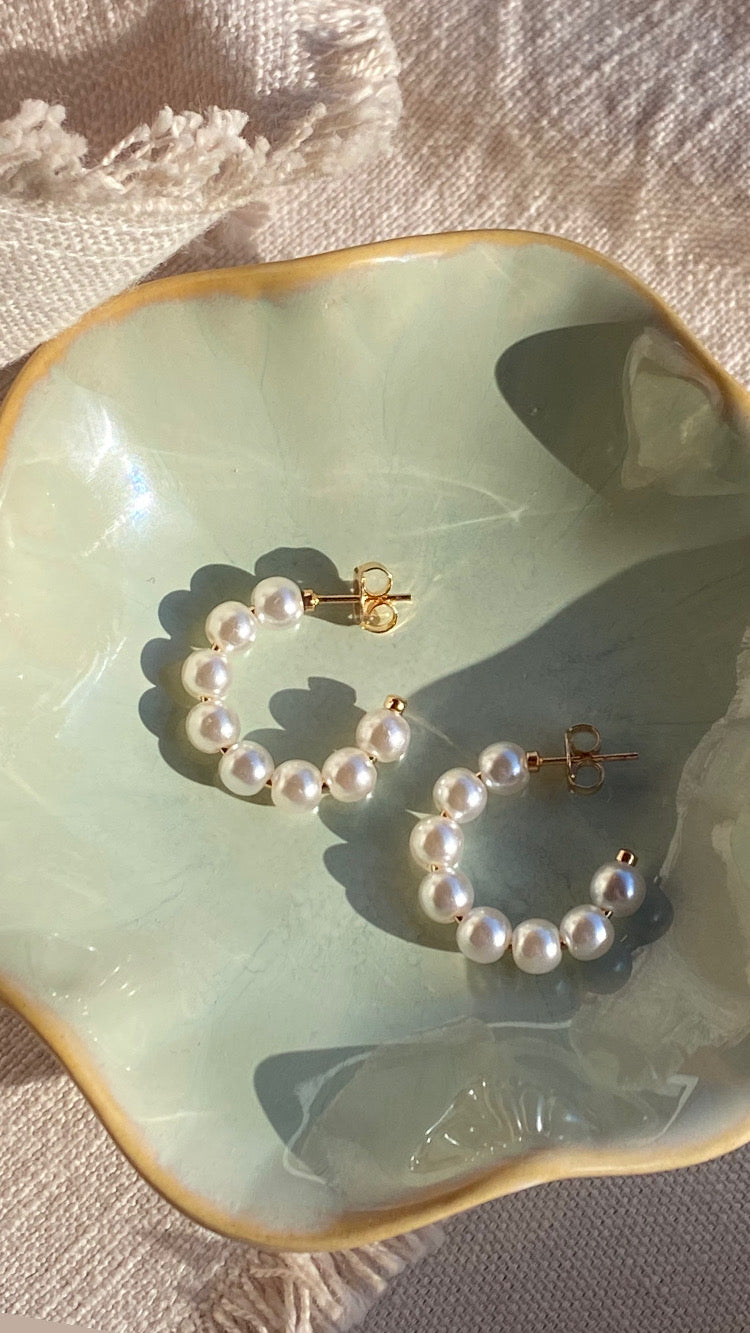Pearly hoops