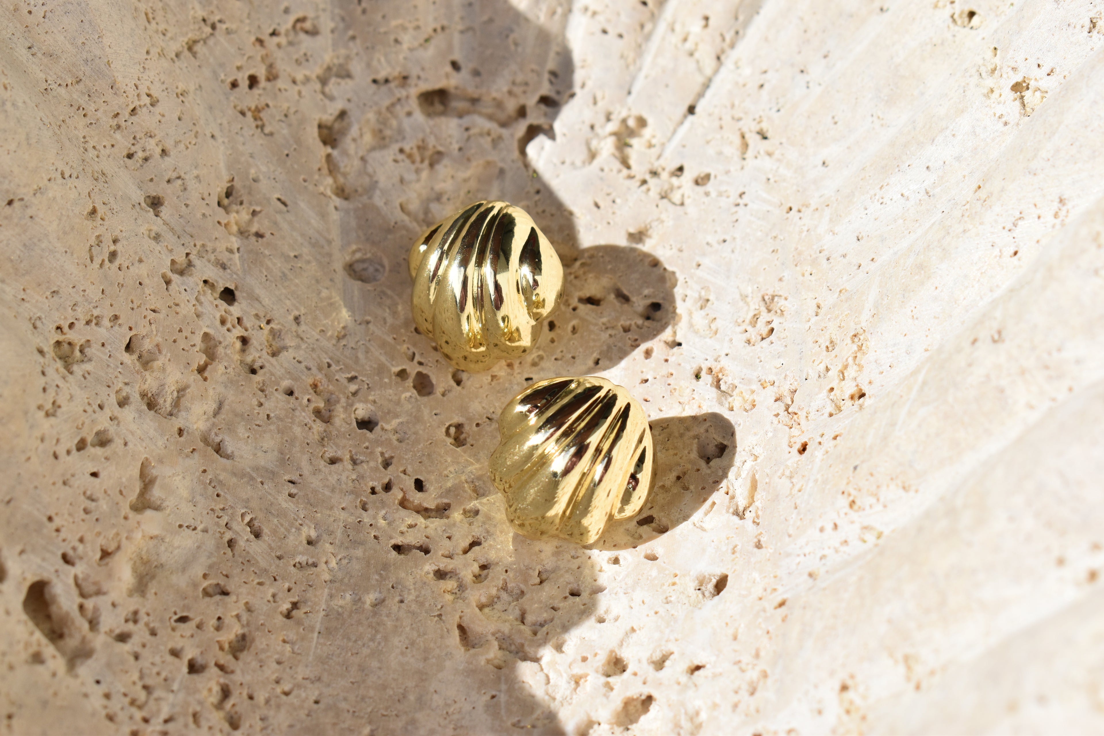 Adelina Puffy Detailed Studs