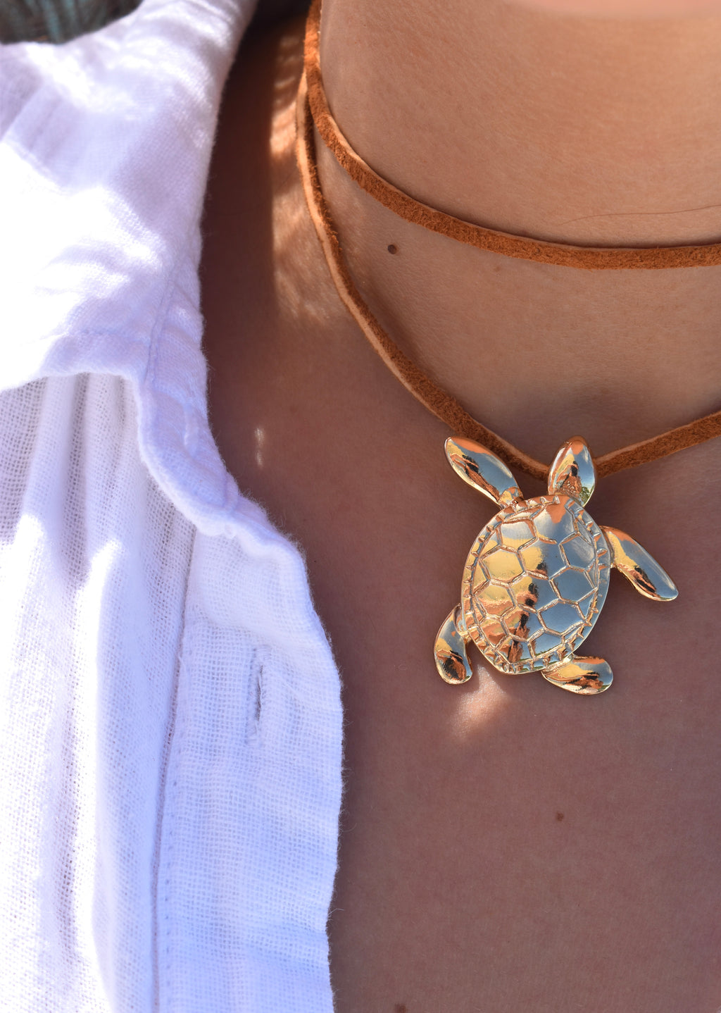 Slow & Golden Chord Necklace