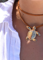Slow & Golden Chord Necklace
