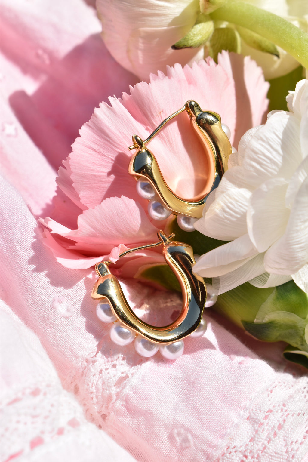 Primrose Pearl Hoops