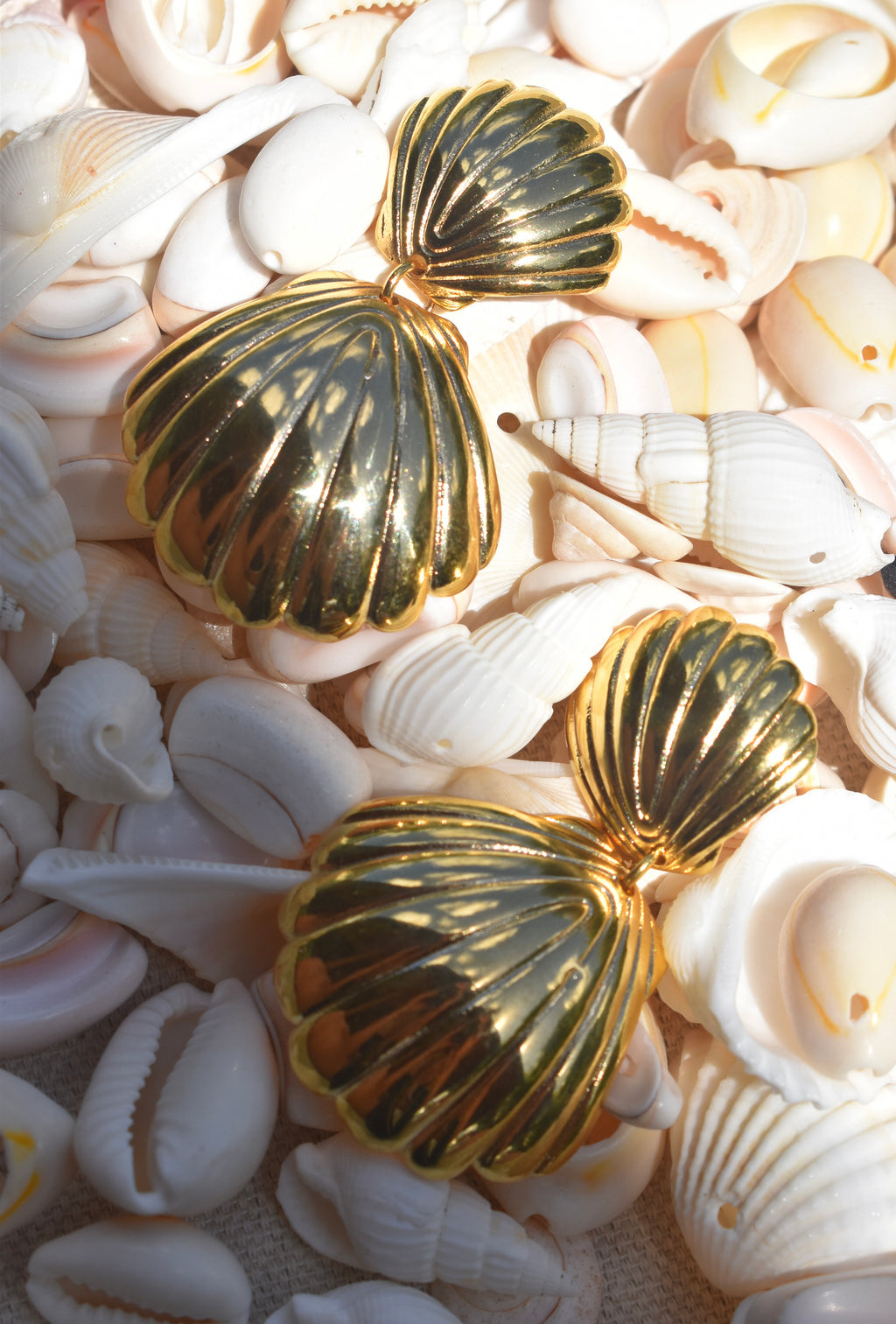 Perla Marina Statement Earrings