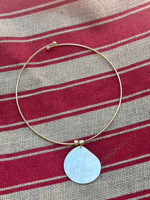 Shellona Necklace