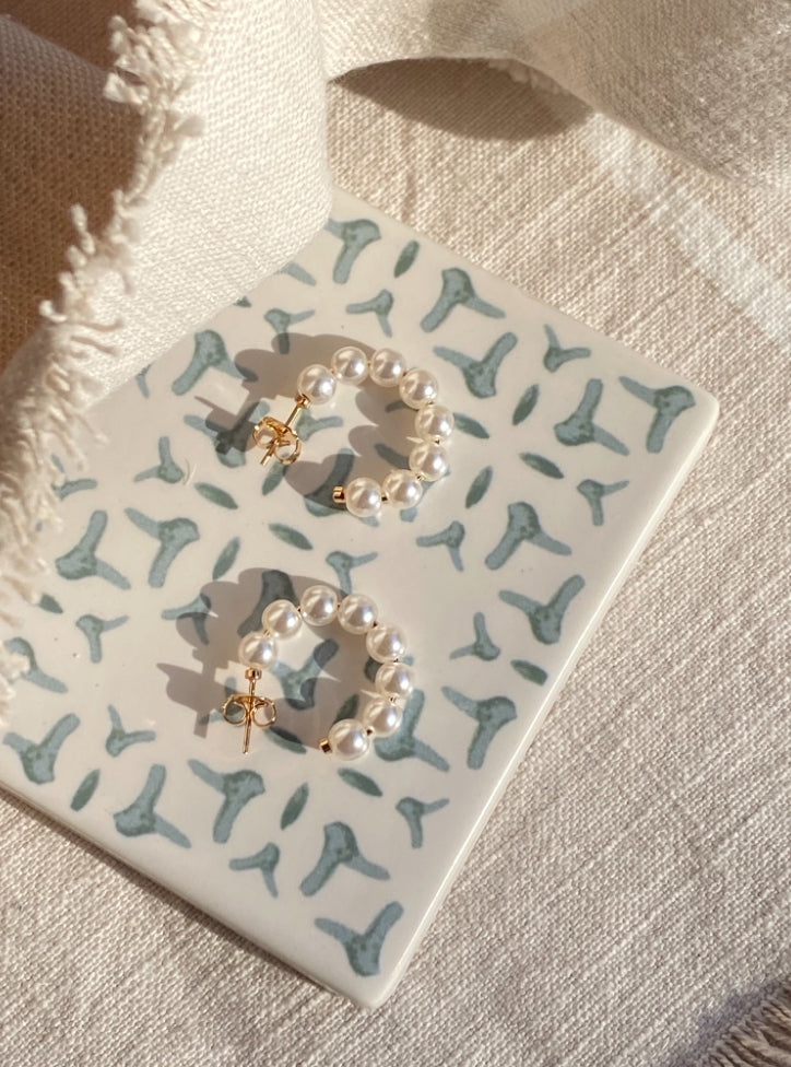 Pearly hoops