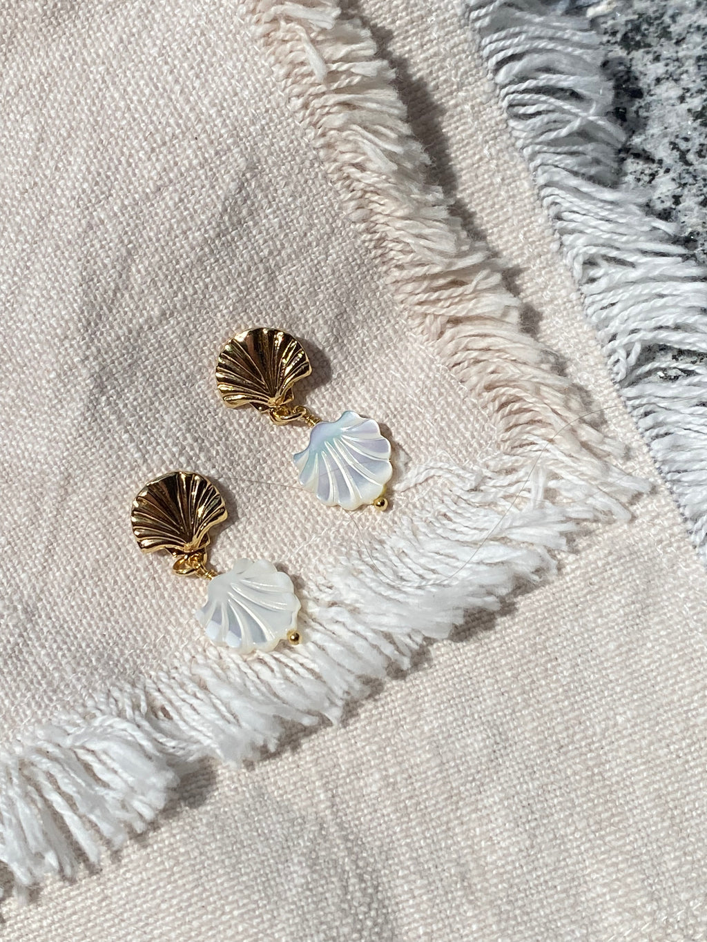 Sunset shells dangle earrings