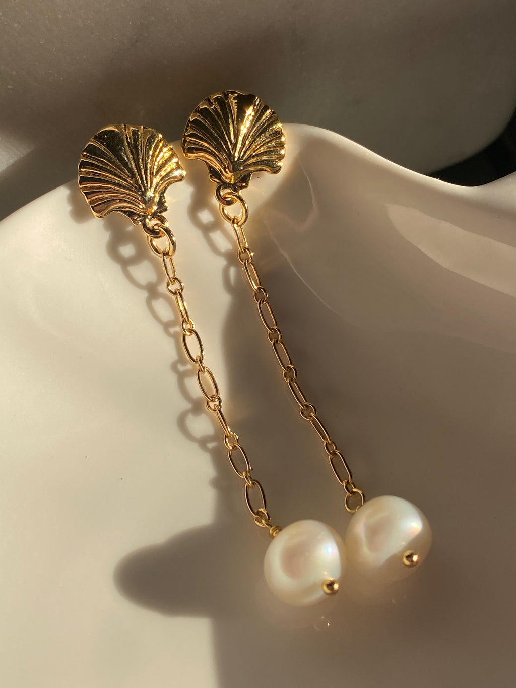 Seashore dangle earrings