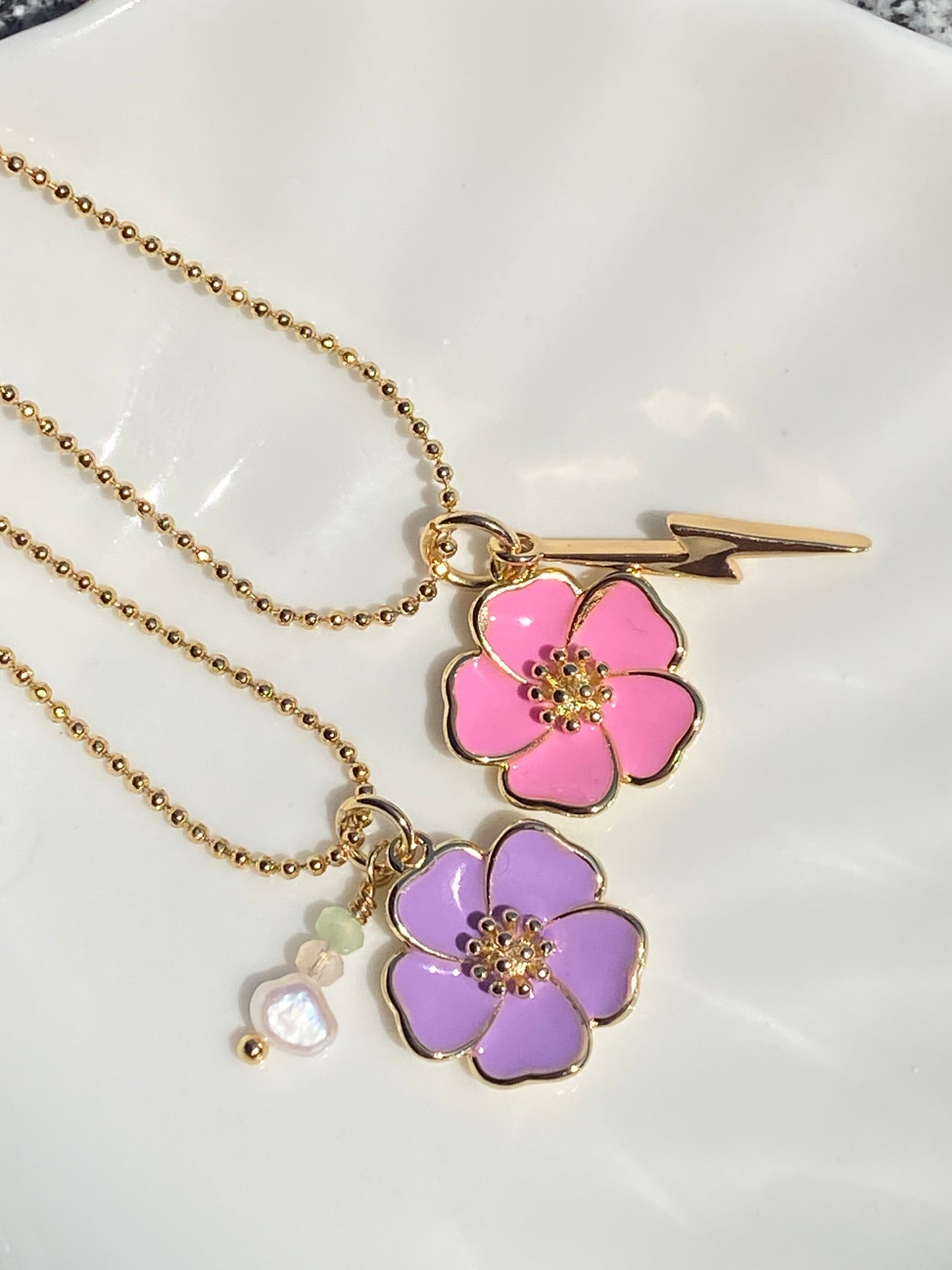 Hibiscus necklace