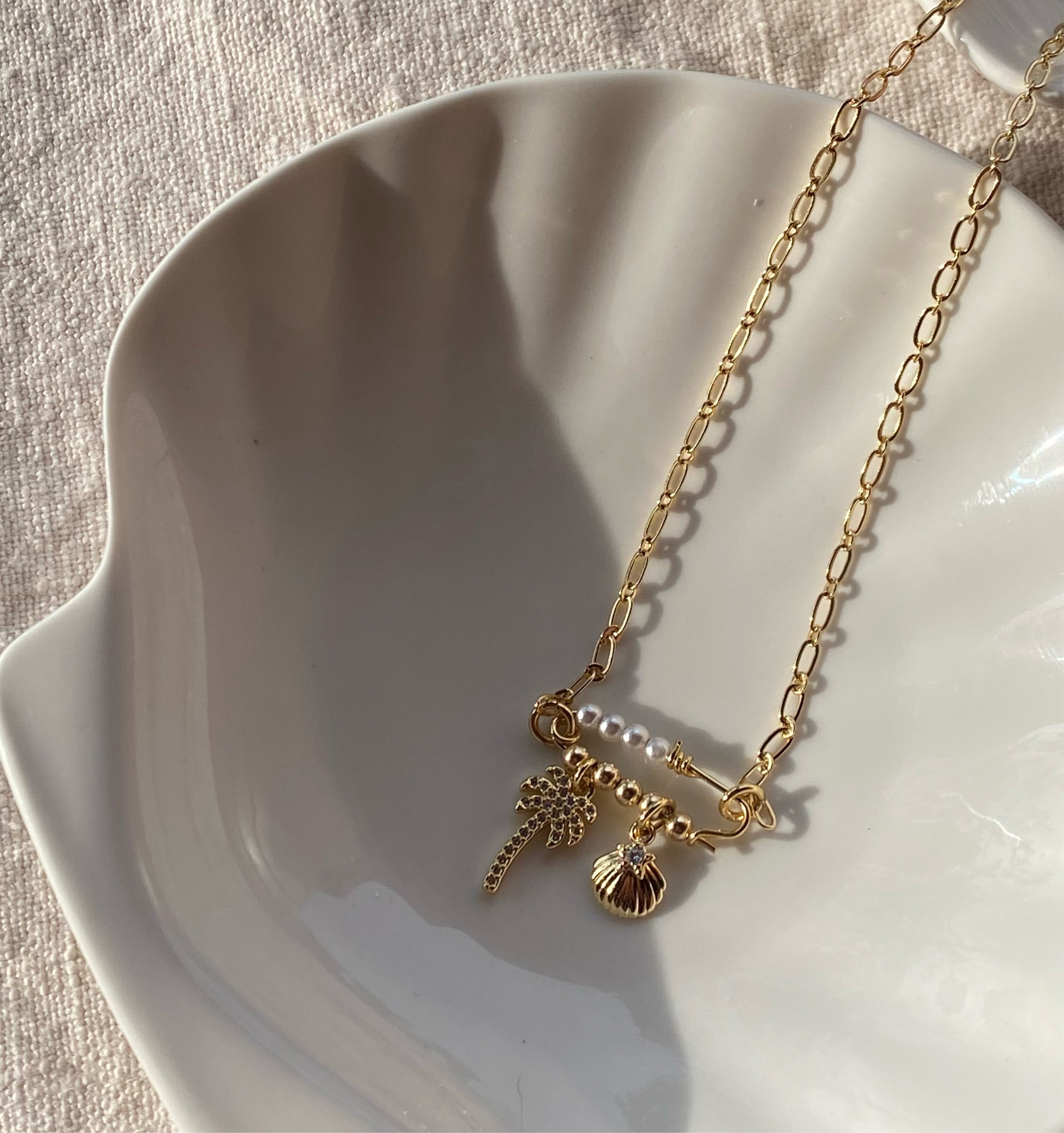 Sunrise glow necklace