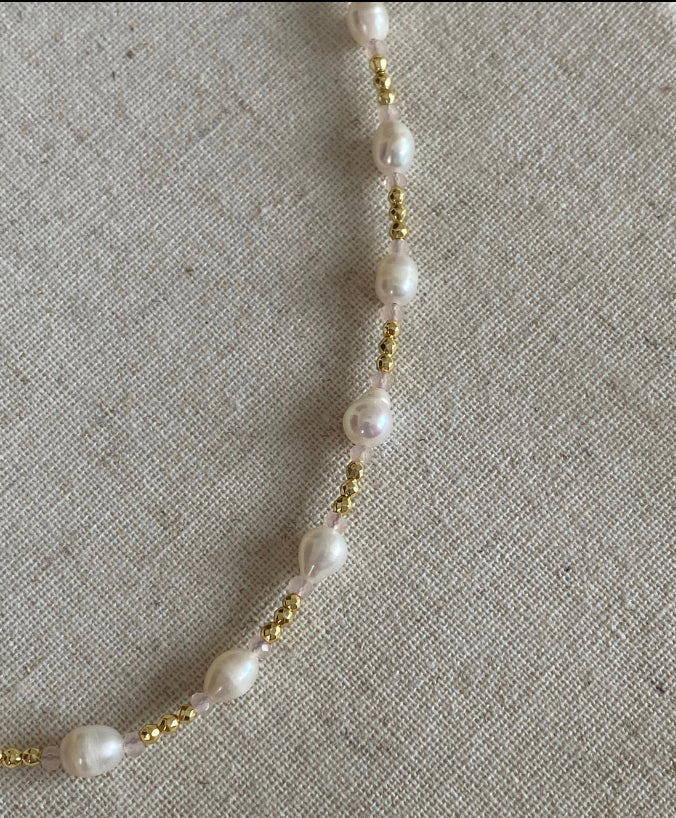Simplicity necklace