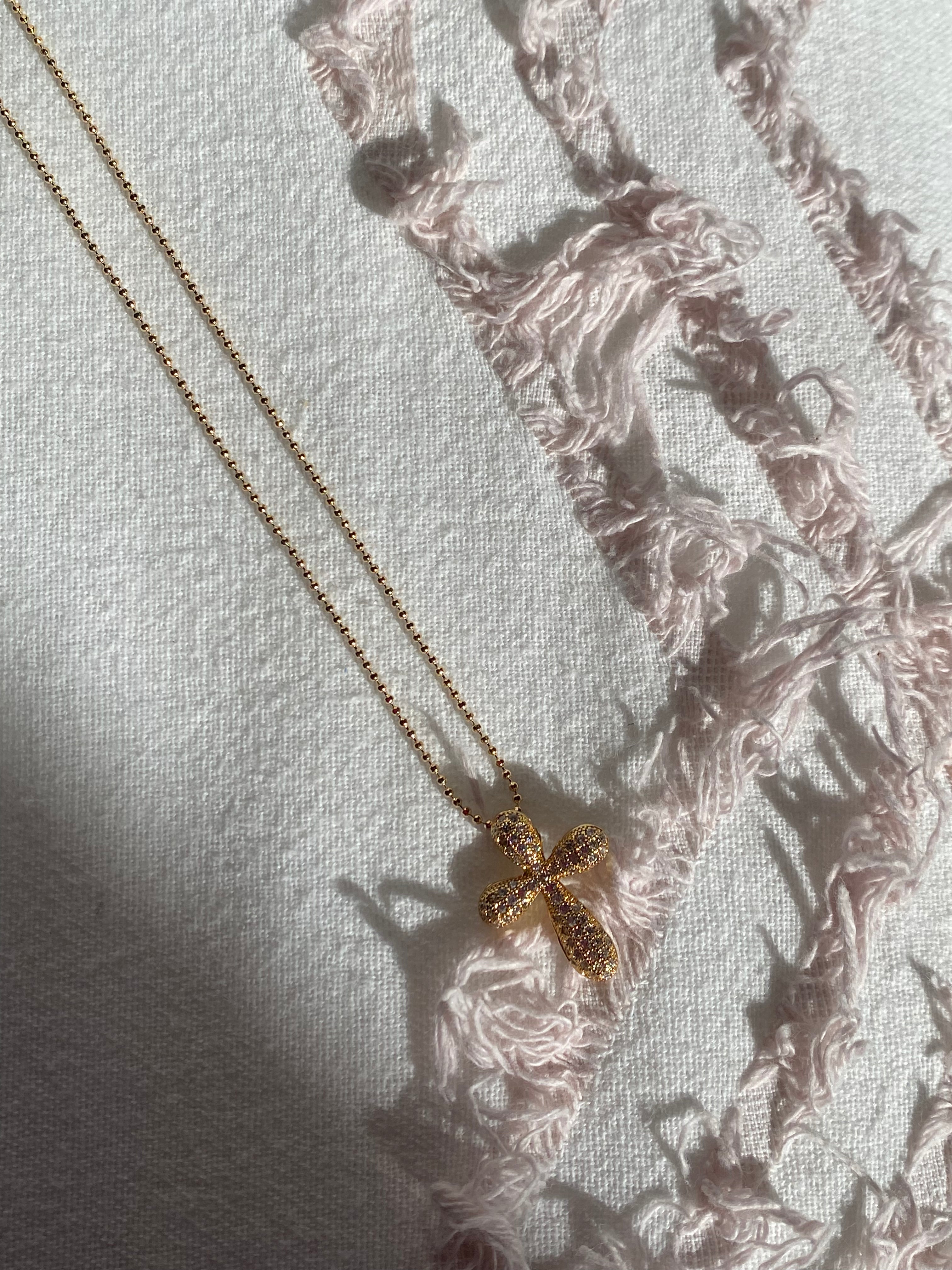 Paz necklace
